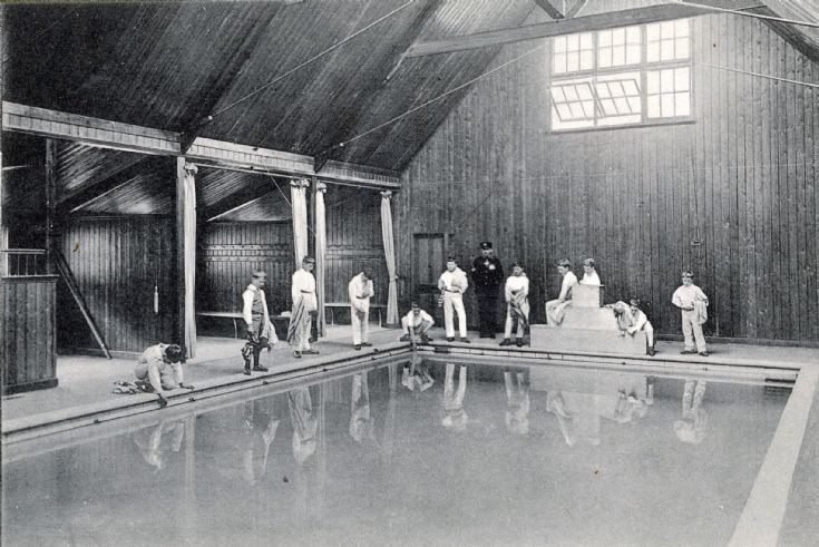 Banstead Hall swimming pool