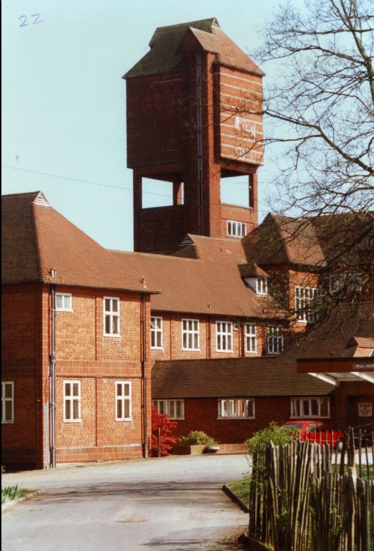 Banstead Woods - The water tower (2)