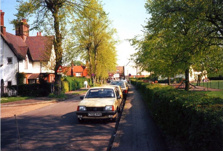 Avenue Road, Banstead