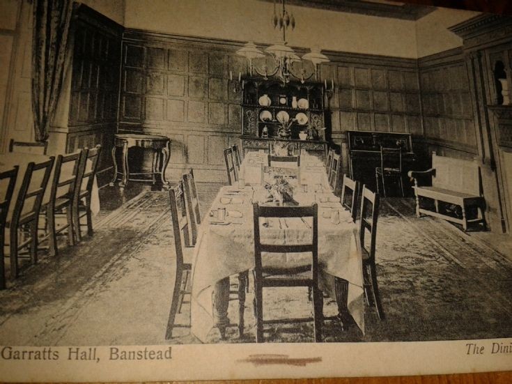Garratts Hall dining room