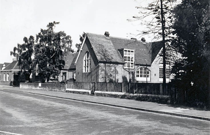 Village School Banstead High Street
