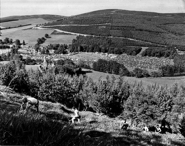 179 1983 Lonach Hill Race