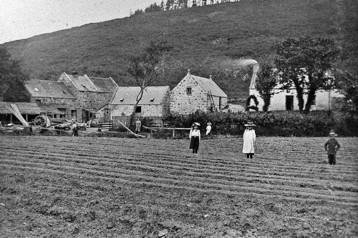 3 Glenbuchat Mill c 1900