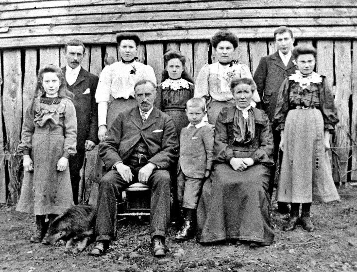 45 Unkinown Family Glenbuchat