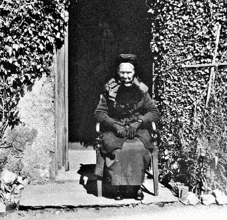 73 Lady at Easterbuchat