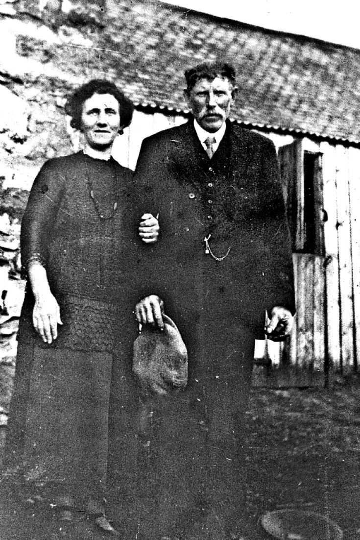 109 ?Mr & Mrs Thom Braehead Glenbuchat