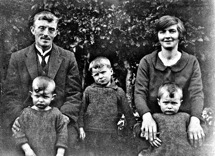 115 Family Group Glenbuchat