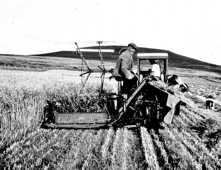 200 Mr Thomson and son Easterbuchat 