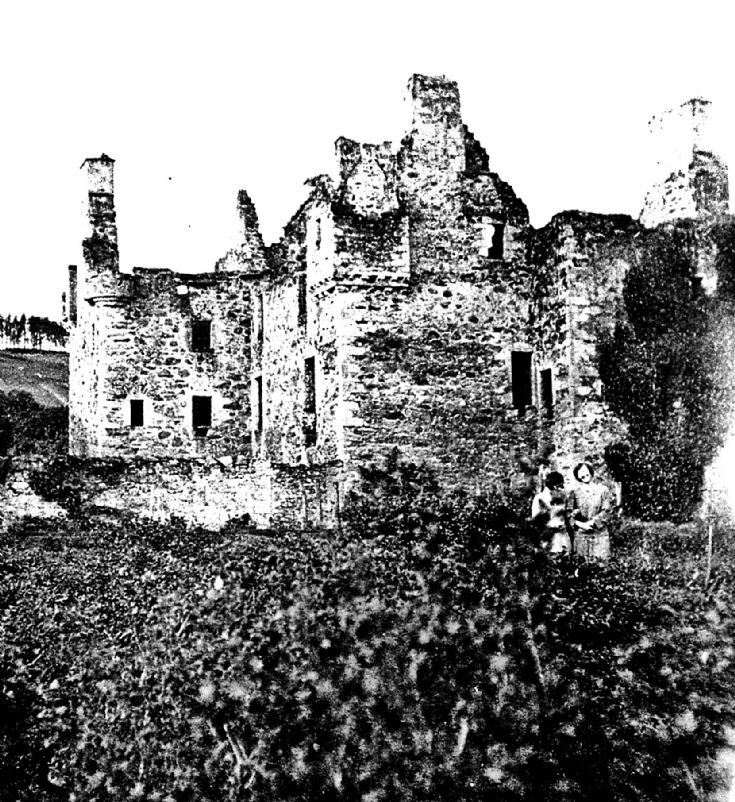 208 Glenbuchat Castle