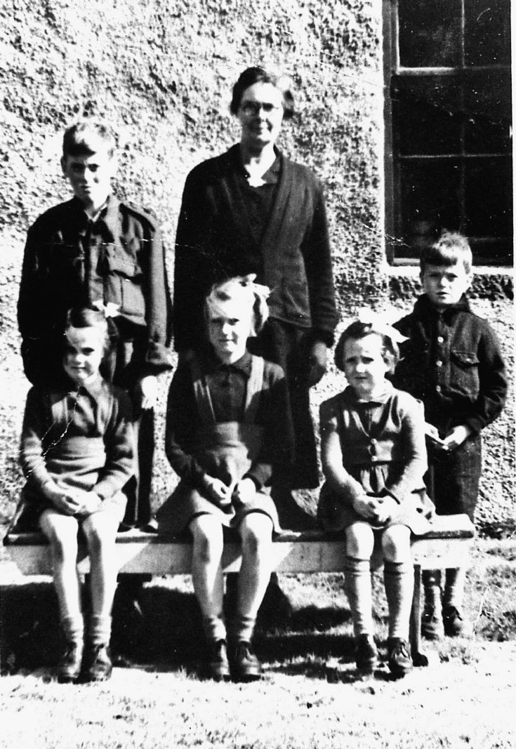 213 Balloch School  Glenbuchat School