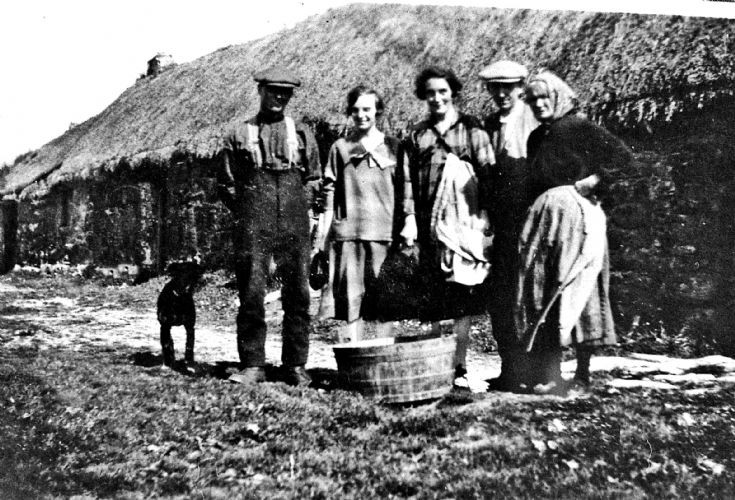 215 Family at Beltimb c 1930