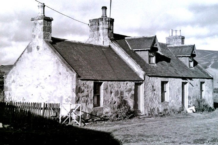 4 Kirkton Cottage Glenbuchat 1980's