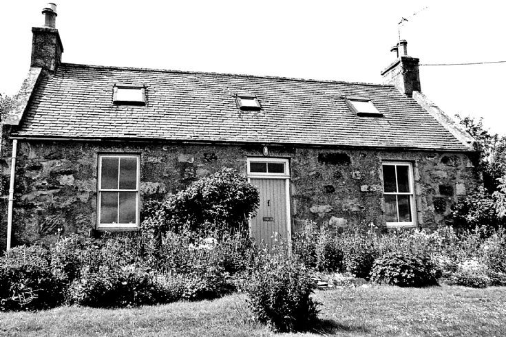 25 Braehead Cottage Belnacraig Glenbuchat c1980