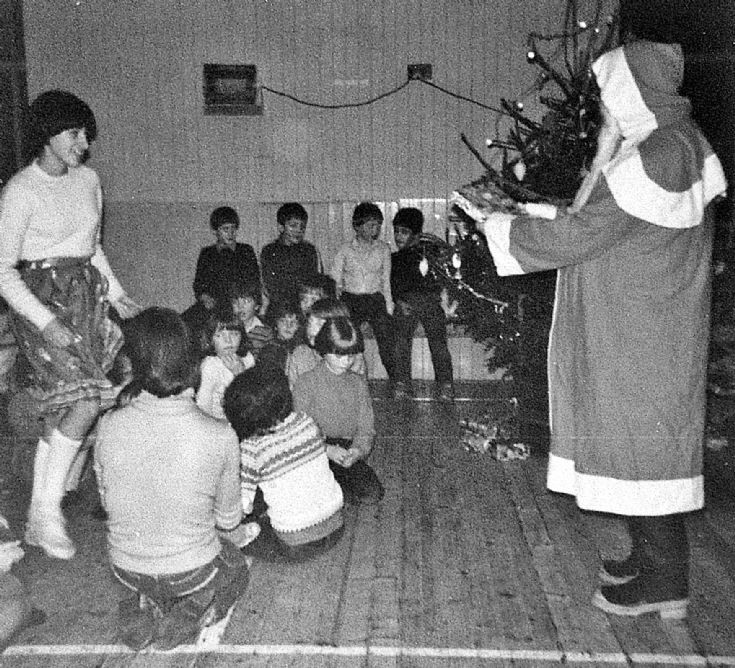 76 Christmas Party Glenbuchat Hall c 1980