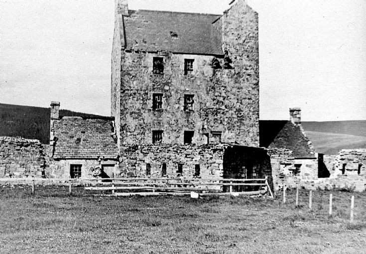 5 Strathdon Slides - Corgarff Castle c 1910