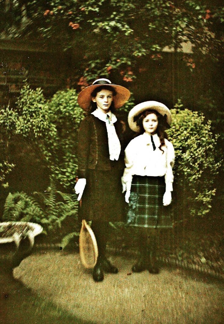 23 Charles Forbes Daughters Caste Newe c 1910