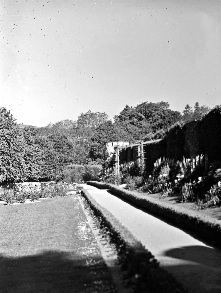 44 Garden at Castle Newe c 1910