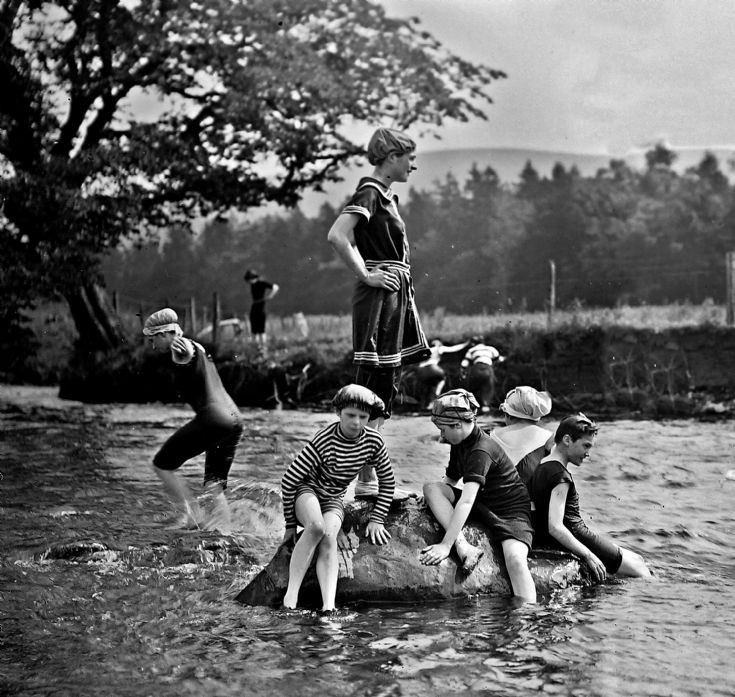 58 Swimming in the Don at Castle Newe
