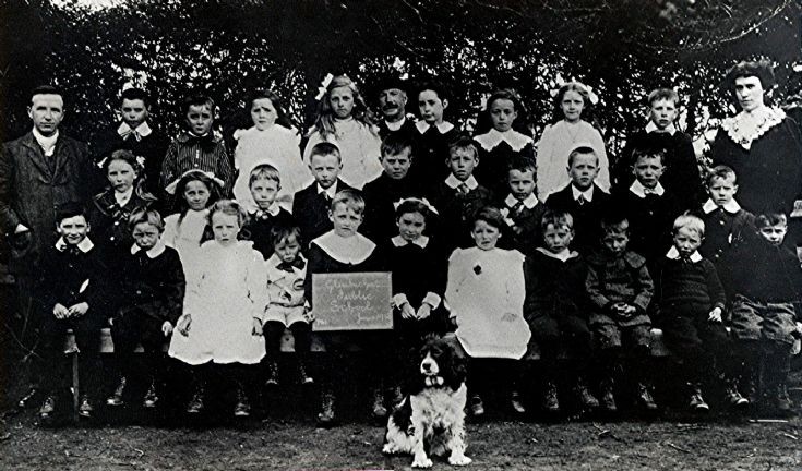 32 Glenbuchat Public School