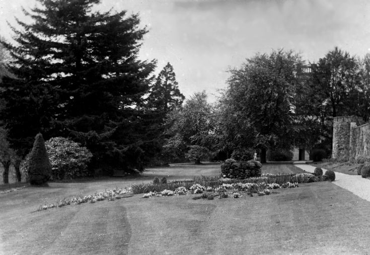 74 Castle Newe Garden c 1910