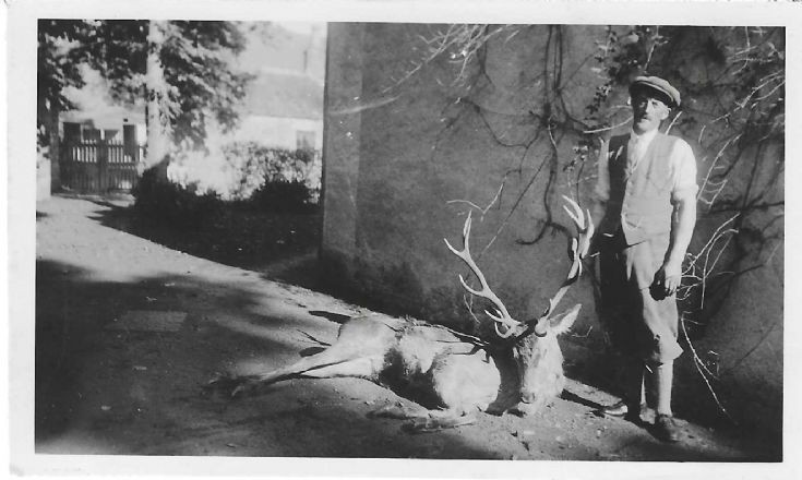 126 James Mackie Gamekeeper 1932