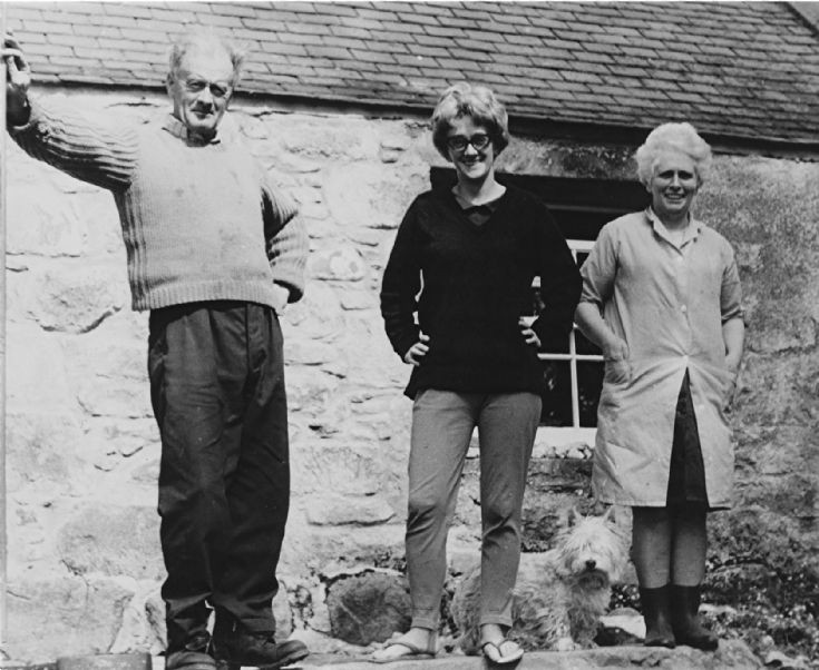 102 rita with Mum and Dad