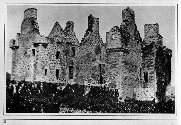 24 Glenbuchat Castle