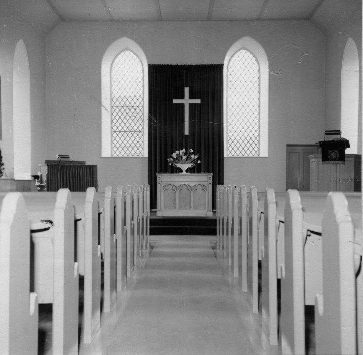 46 Inside Free Kirk 1958