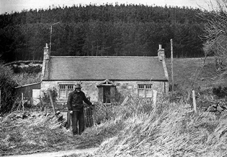 47 Balgrennie Cottage