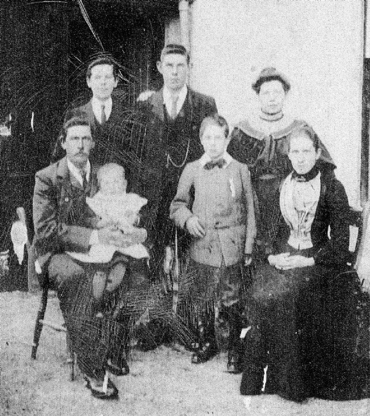 32 Family Group