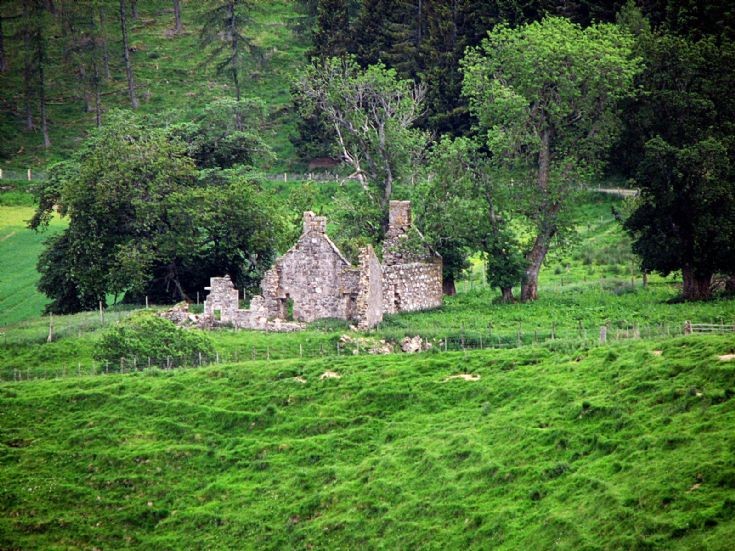 37 Belnaboddach Farm Glen Nochty