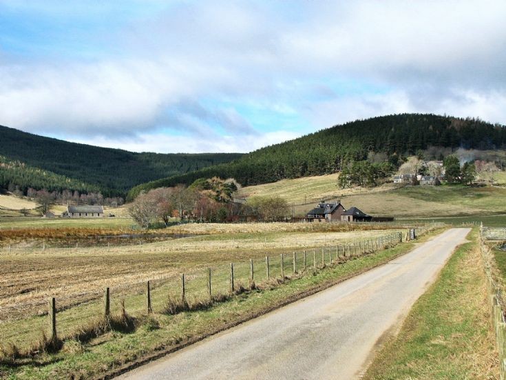 83 Hall Craigton and Belnacraig