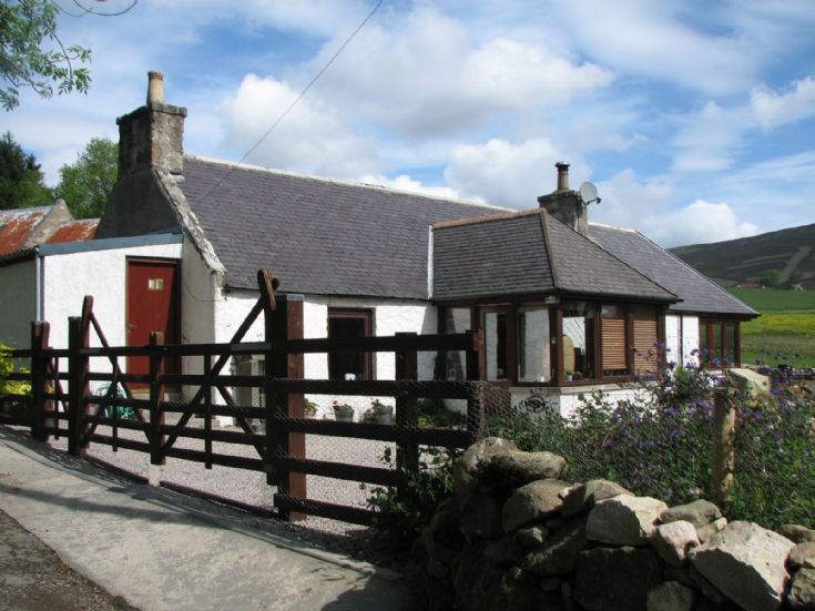 87 Balnagowan Cottage