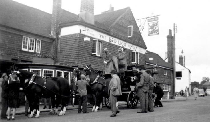 Red Rover stagecoach at Red Lion