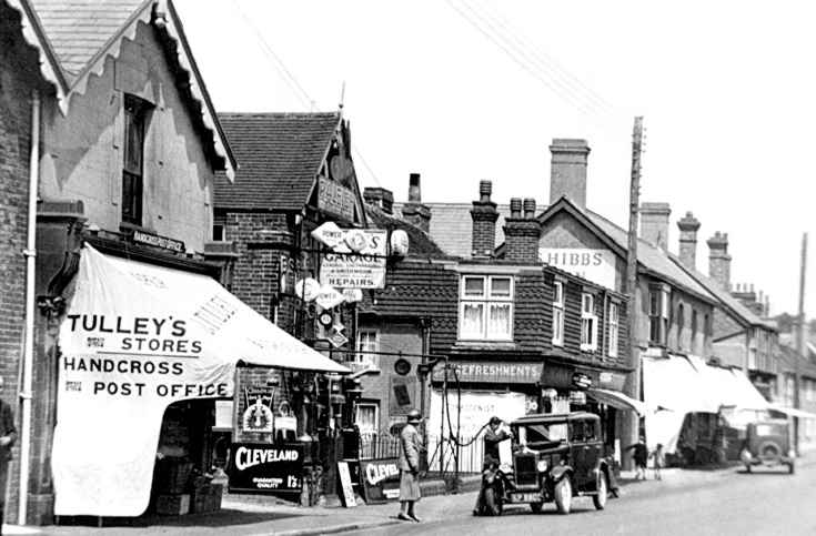 Quick's Garage, Handcross