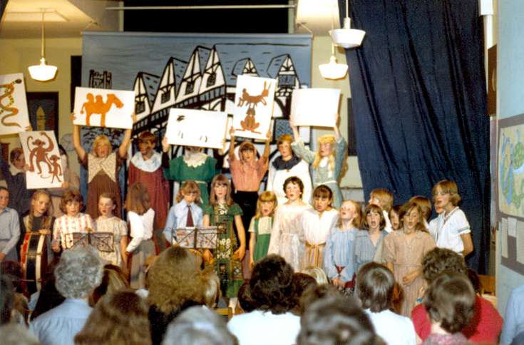 Warninglid school end-of-term show