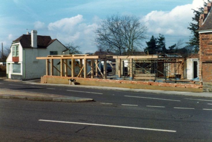 Rebuilding the Red Lion with oak framing