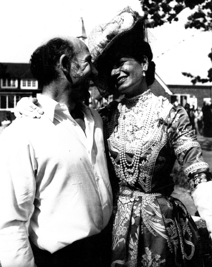 Stirling Moss at Warninglid School (2 of 2)
