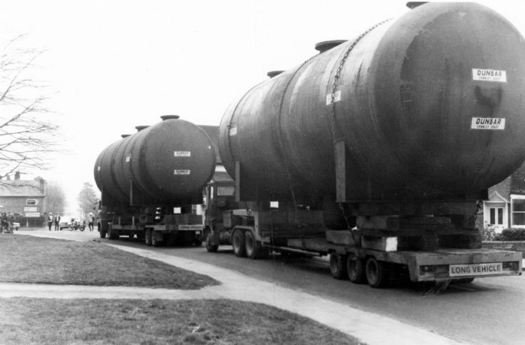 Abnormal loads in Handcross High Street