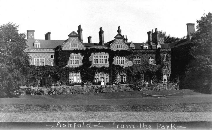 Ashfold House, Handcross (3 of 3)