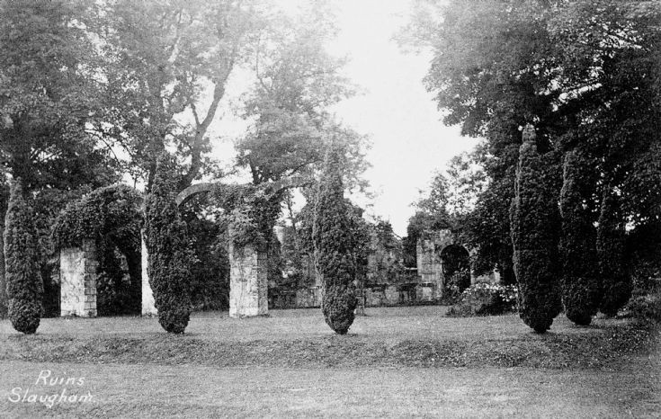 Slaugham Place ruins