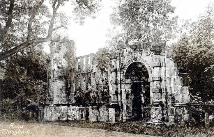 Slaugham Place ruins