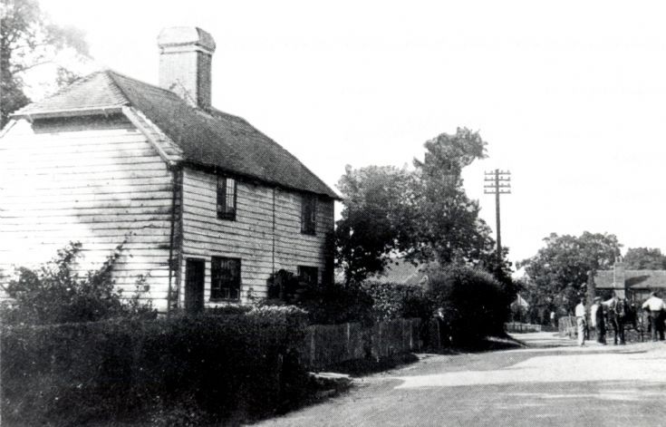 The Street, Warninglid