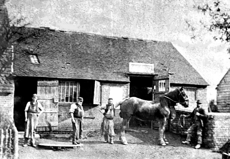 Blacksmith, Warninglid