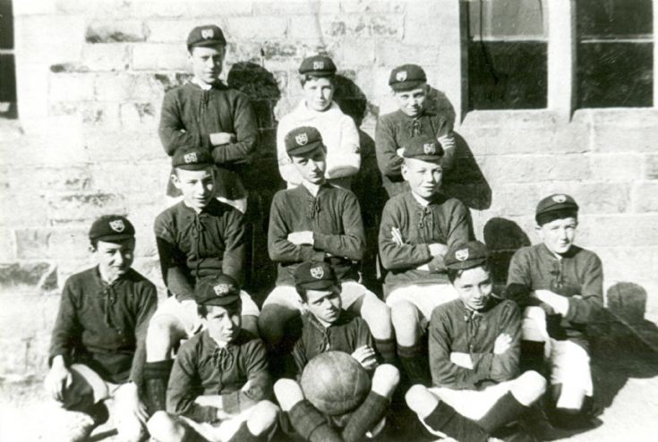 Staplefield school football team