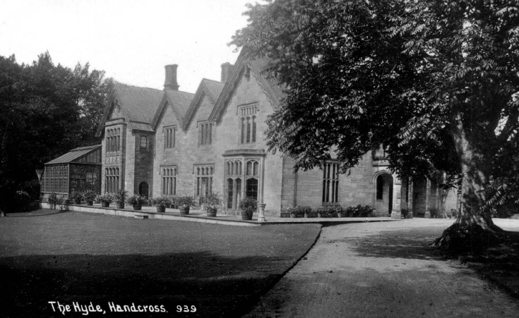 The Hyde, Handcross