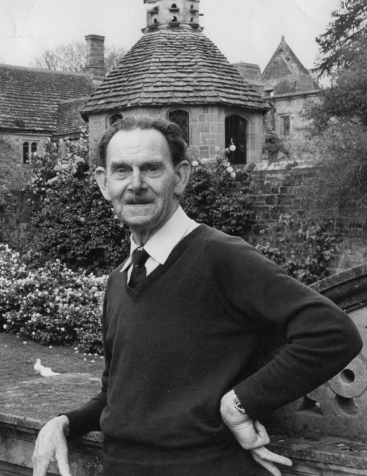 Head gardener of Nymans, Cecil Nice