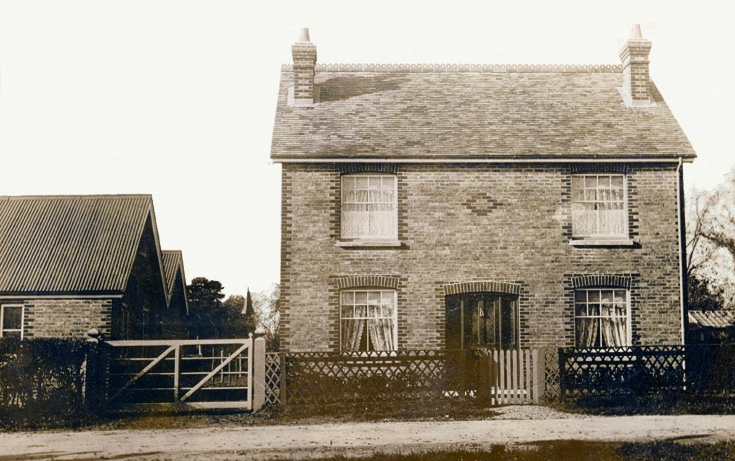 Hill Top, Brighton Road