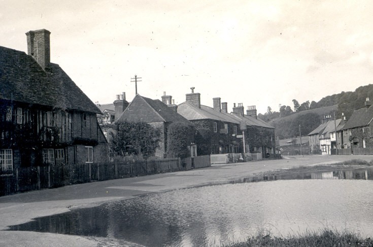 The village of Albury