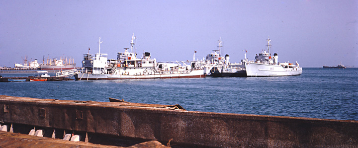 Bahrain harbour in 1970